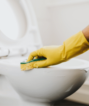 Move-in Bathroom Cleaning