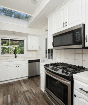 Unfurnished Home Cleaning (With Modular Kitchen)